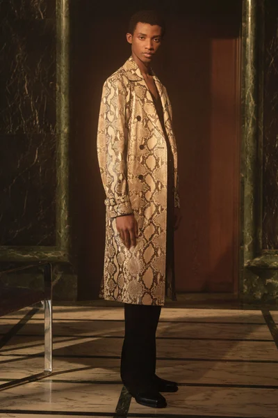 Look 8